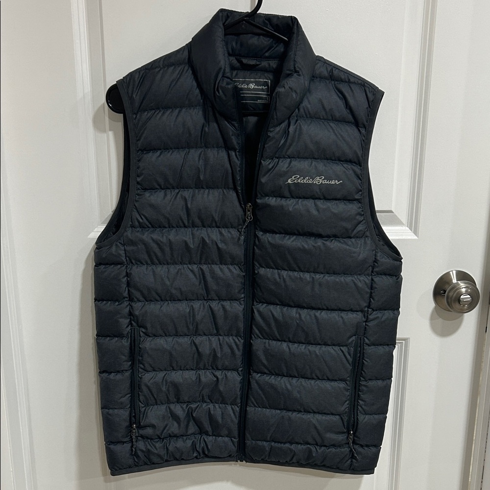 Eddie Bauer Men's Dark Gray Lightweight Quilted Down Vest